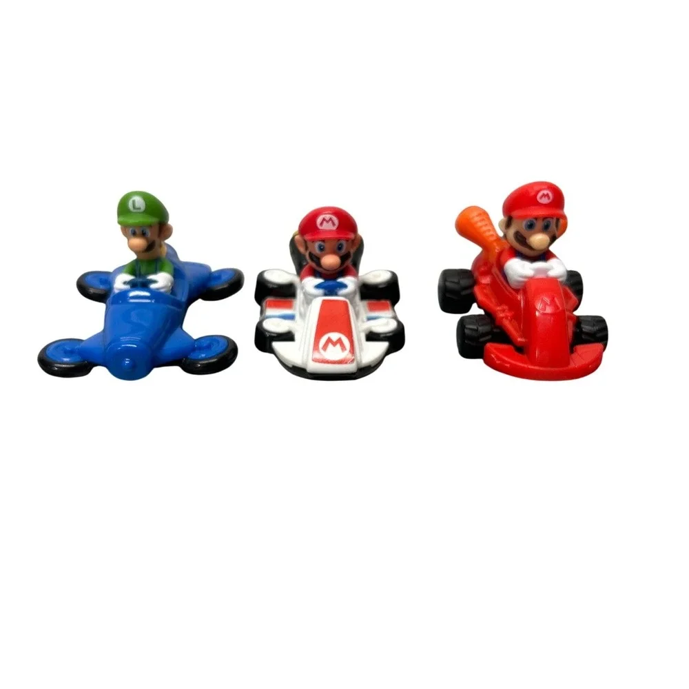 McDonald's Nintendo Switch Mario Kart 8 Deluxe‎ Racing Cars Mario Luigi 2022